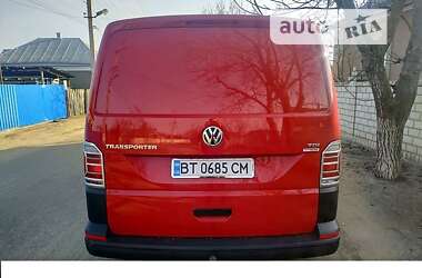 Грузовой фургон Volkswagen Transporter 2015 в Херсоне