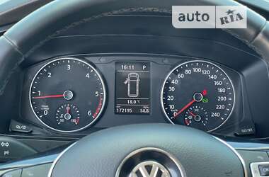Минивэн Volkswagen Transporter 2018 в 