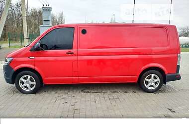 Грузовой фургон Volkswagen Transporter 2015 в Херсоне