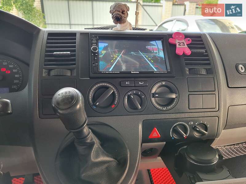 Минивэн Volkswagen Transporter 2008 в Коростышеве