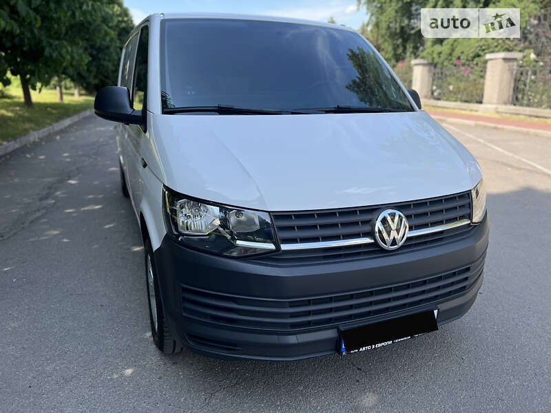 Грузовой фургон Volkswagen Transporter 2017 в Умани