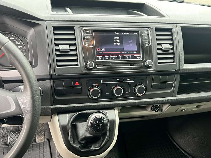 Вантажний фургон Volkswagen Transporter 2019 в Одесі