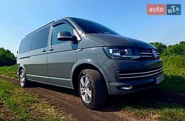 Минивэн Volkswagen Transporter 2017 в 