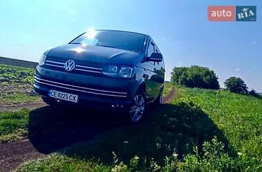 Минивэн Volkswagen Transporter 2017 в 