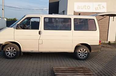 Мінівен Volkswagen Transporter 2000 в Луцьку