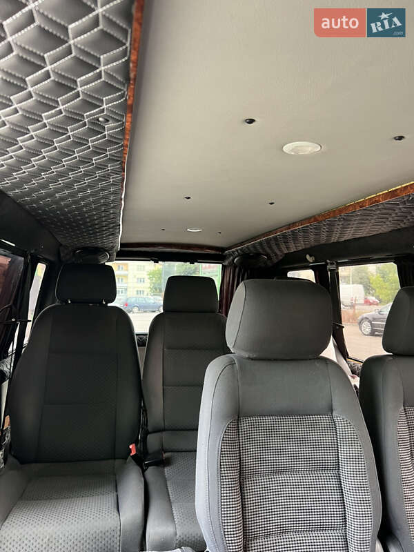 Минивэн Volkswagen Transporter 2003 в Глыбокой