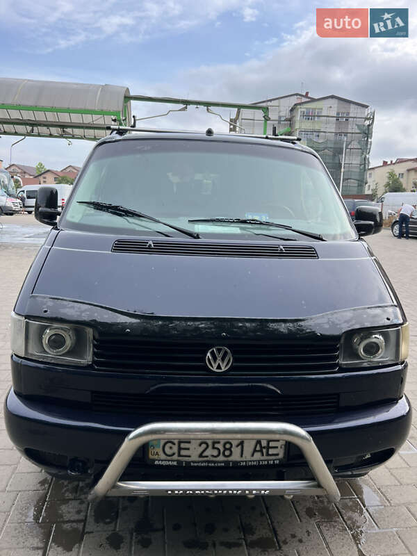Минивэн Volkswagen Transporter 2003 в Глыбокой