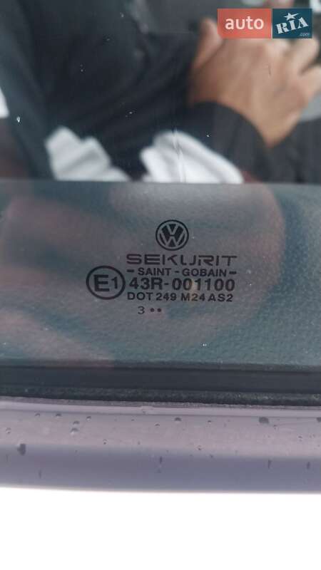 Мінівен Volkswagen Transporter 2004 в Івано-Франківську