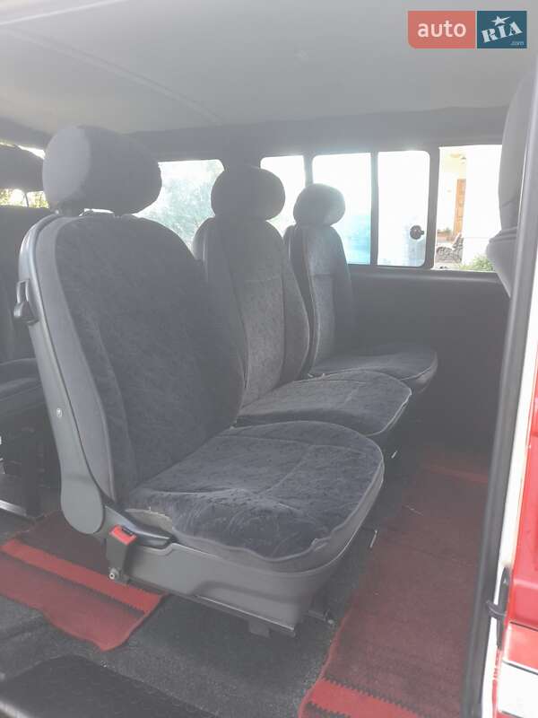 Минивэн Volkswagen Transporter 1997 в Жовкве