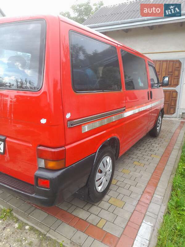 Минивэн Volkswagen Transporter 1997 в Жовкве