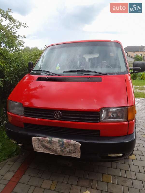 Минивэн Volkswagen Transporter 1997 в Жовкве