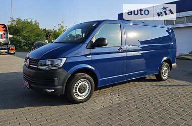 Вантажний фургон Volkswagen Transporter 2018 в Радомишлі