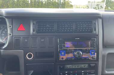 Минивэн Volkswagen Transporter 2002 в 