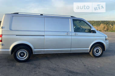 Грузовой фургон Volkswagen Transporter 2014 в 