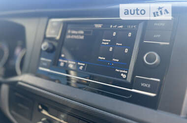 Грузовой фургон Volkswagen Transporter 2020 в 