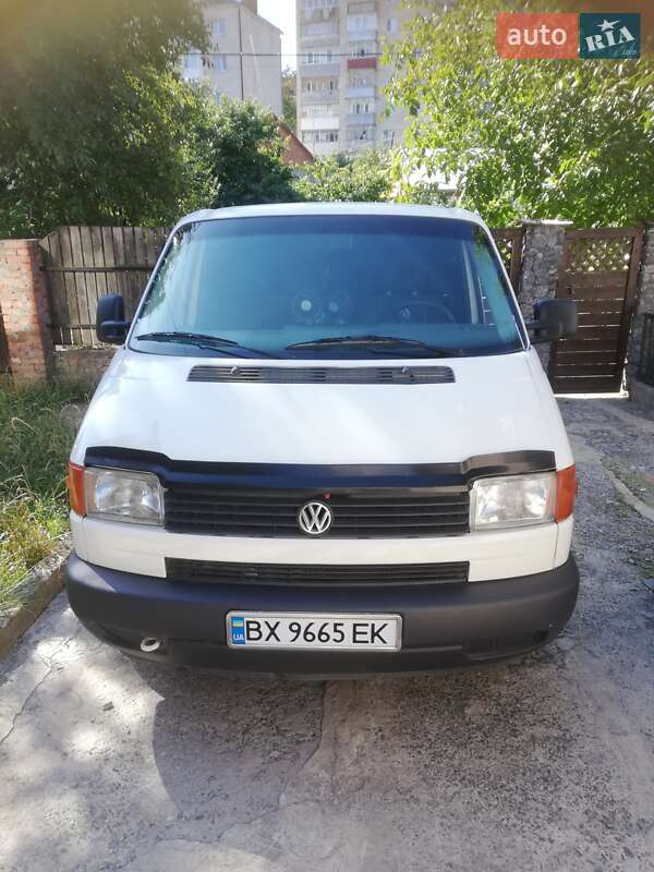 Минивэн Volkswagen Transporter 2001 в Хмельницком