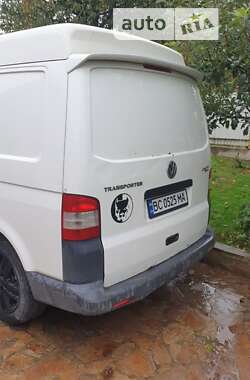 Вантажний фургон Volkswagen Transporter 2011 в Львові