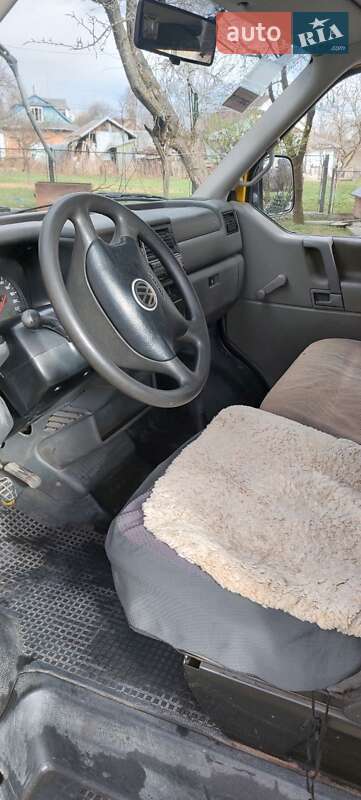 Минивэн Volkswagen Transporter 1999 в Косове