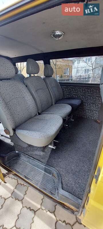 Минивэн Volkswagen Transporter 1999 в Косове