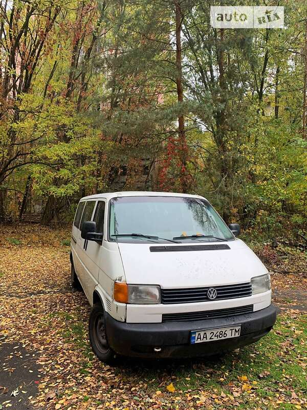 Минивэн Volkswagen Transporter 1999 в Киеве