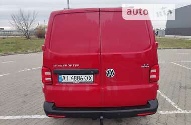 Грузовой фургон Volkswagen Transporter 2015 в 