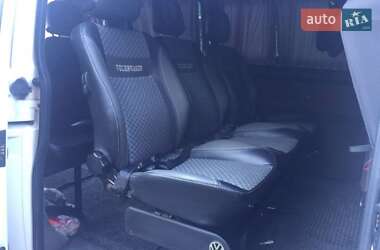 Минивэн Volkswagen Transporter 2009 в 