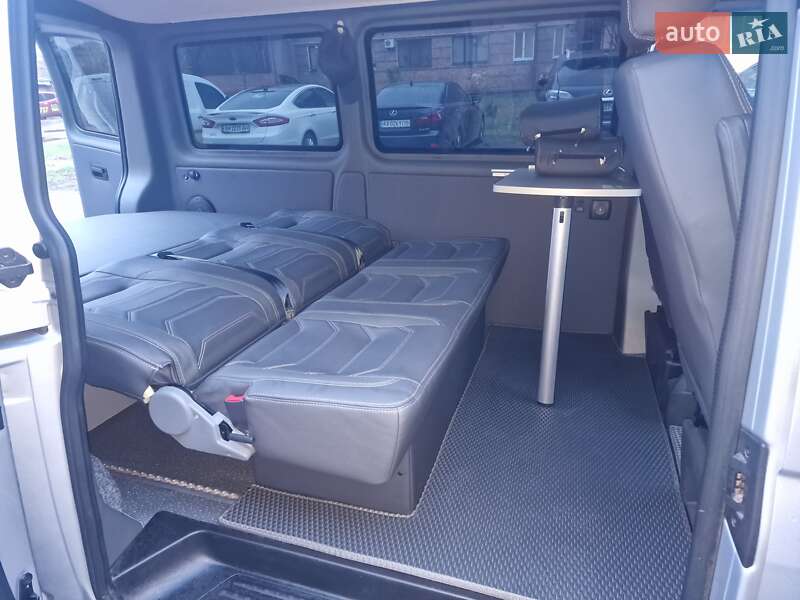 Грузопассажирский фургон Volkswagen Transporter 2011 в Бердичеве