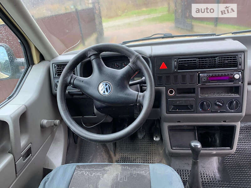 Минивэн Volkswagen Transporter 2001 в Коломые