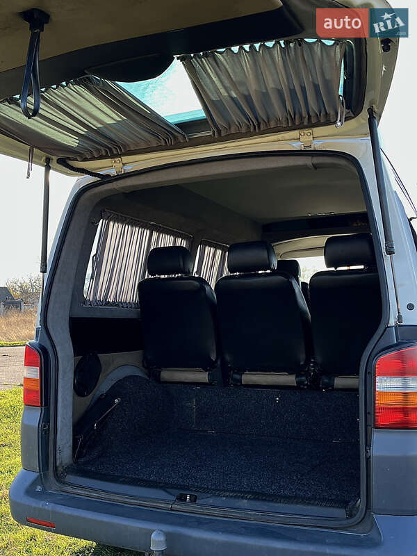 Мінівен Volkswagen Transporter 2006 в Кременчуці