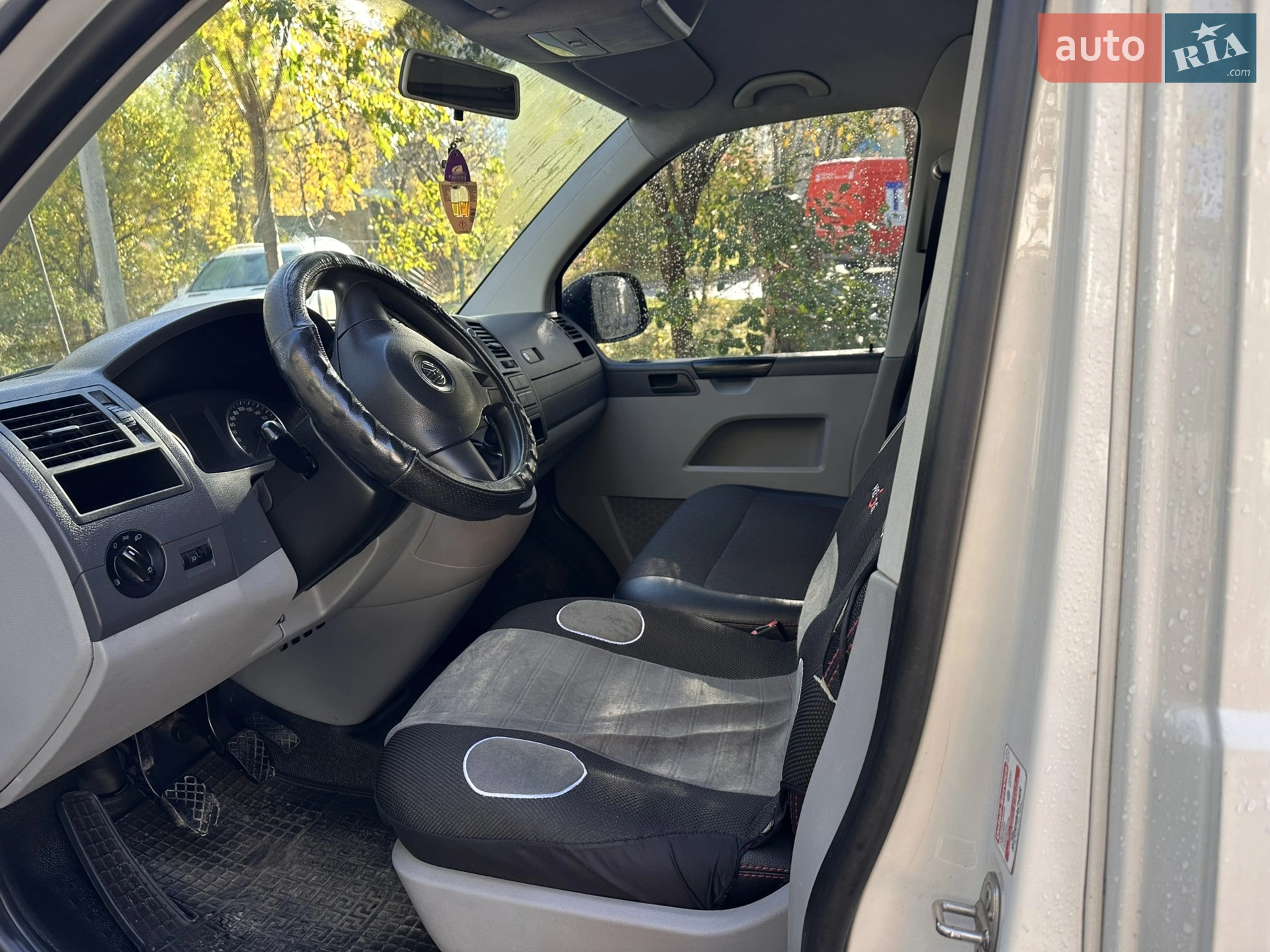 2011 Volkswagen Transporter - мініатюра 6