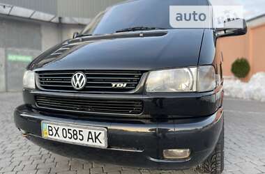 Минивэн Volkswagen Transporter 2000 в 