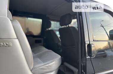 Минивэн Volkswagen Transporter 2000 в 