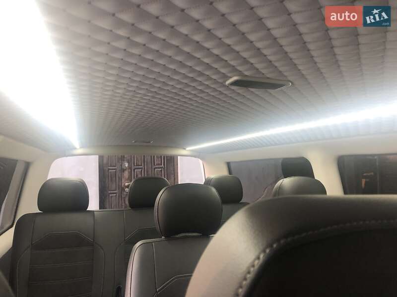 Минивэн Volkswagen Transporter 2018 в Киеве