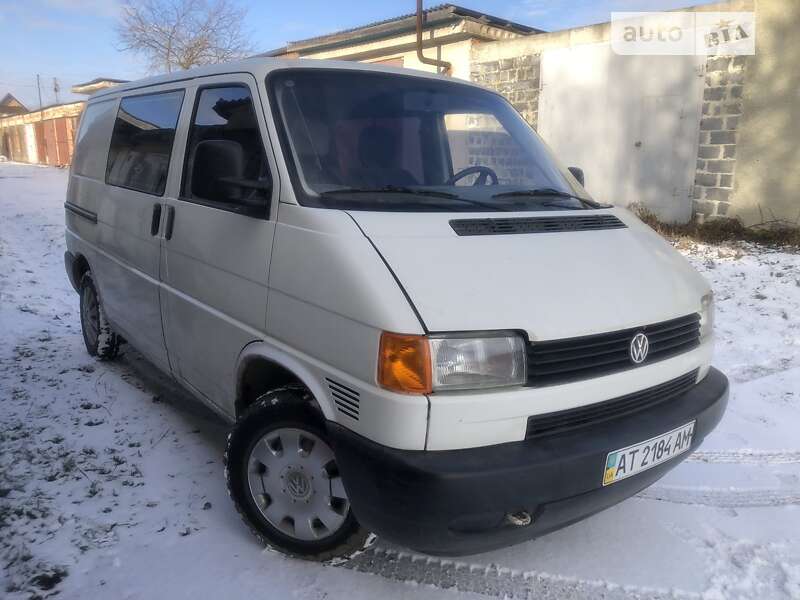 Грузовой фургон Volkswagen Transporter 1999 в Галиче