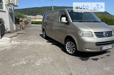 Вантажний фургон Volkswagen Transporter 2009 в Виноградові