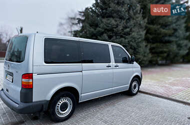 Минивэн Volkswagen Transporter 2009 в 