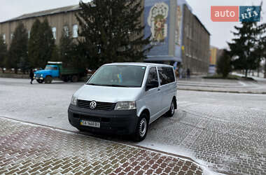 Минивэн Volkswagen Transporter 2009 в 