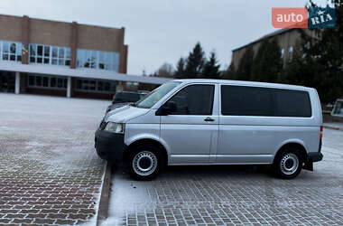 Минивэн Volkswagen Transporter 2009 в 