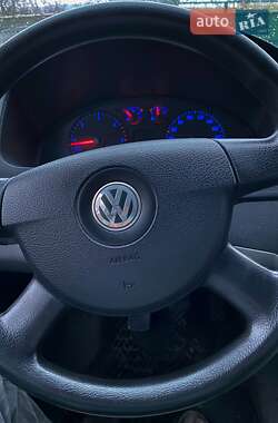 Минивэн Volkswagen Transporter 2009 в 