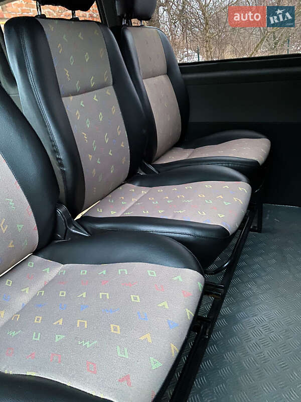 Минивэн Volkswagen Transporter 2009 в Черкассах