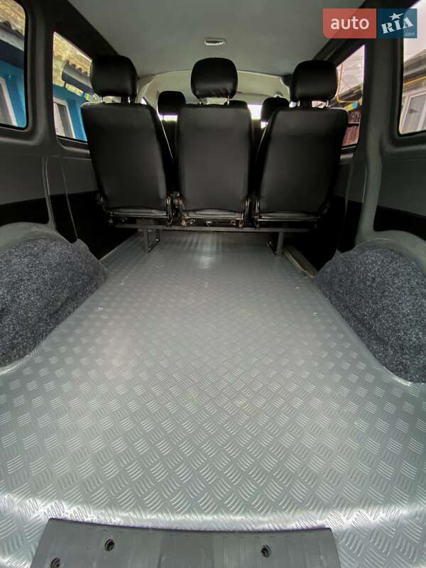 Минивэн Volkswagen Transporter 2009 в Черкассах