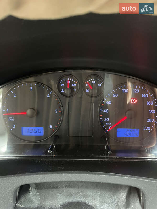 Минивэн Volkswagen Transporter 2005 в Любешове