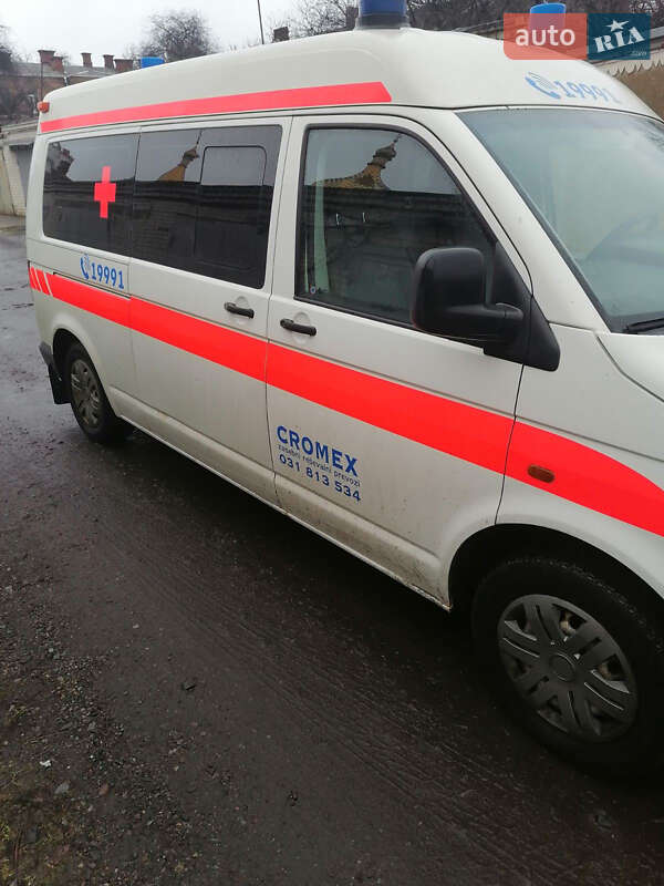 Минивэн Volkswagen Transporter 2004 в Ровно