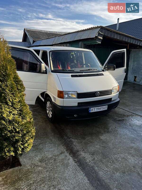 Минивэн Volkswagen Transporter 1997 в Городенке