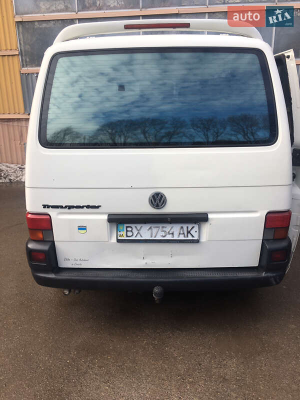 Минивэн Volkswagen Transporter 2001 в Каменец-Подольском