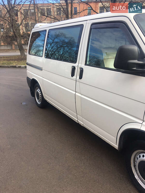 Минивэн Volkswagen Transporter 2001 в Каменец-Подольском