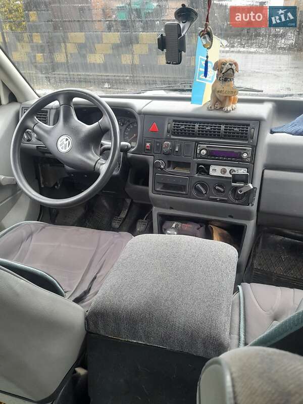 Минивэн Volkswagen Transporter 2000 в Луцке