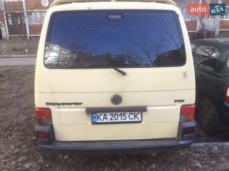 Мінівен Volkswagen Transporter 2001 в Києві