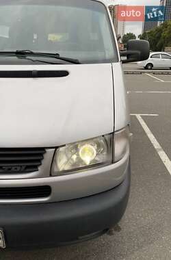 Мінівен Volkswagen Transporter 2002 в 