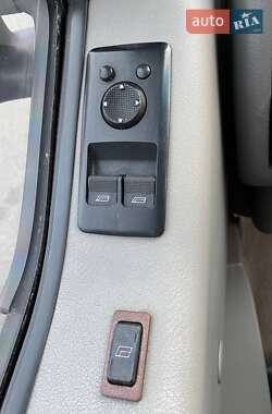 Мінівен Volkswagen Transporter 2002 в 